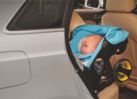 Mobilny fotelik samochodowy Doona+ 4* ADAC - Burgund