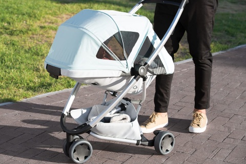 ZAPP FLEX Quinny wózek spacerowy - black on black