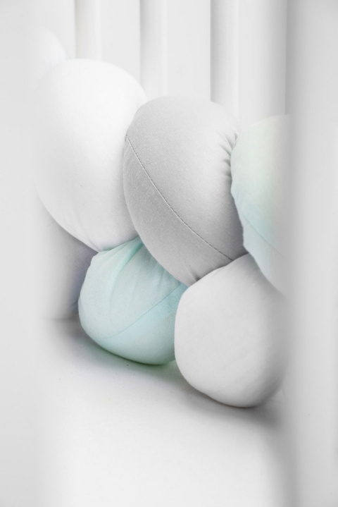 Sensillo Warkocz ochraniacze do łóżeczka 210cm - MIĘTOWY GŁADKI