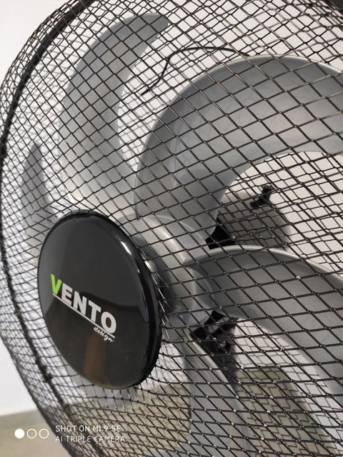 Wentylator Vento Podłogowy 40 cm 75W Srebrno-Czarny