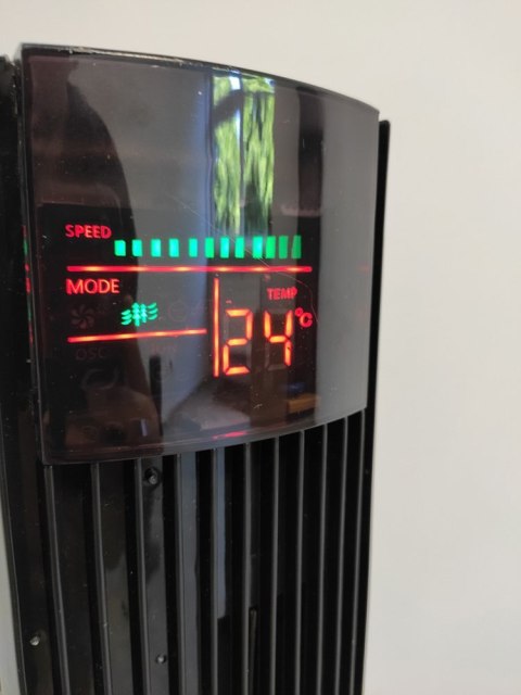 Wentylator Kolumnowy Vento 117 cm 45W z Pilotem Czarny