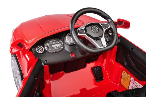 TOYZ POJAZD NA AKUMULATOR MERCEDES GLA45 RED