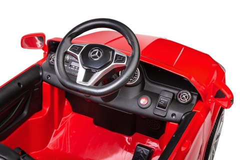 TOYZ POJAZD NA AKUMULATOR MERCEDES GLA45 RED