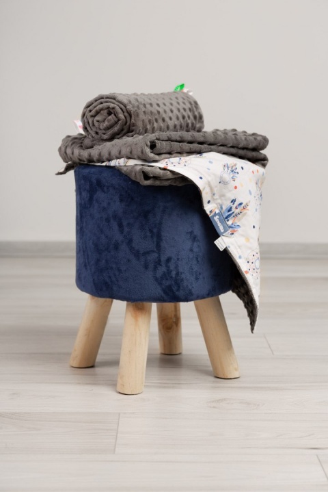 LEKKI KOCYK MINKY 75 X 100 Sensillo - GRAFIT ŁAPACZE SNÓW