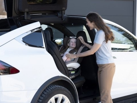 BeSafe iZi Turn i-Size obrotowy fotelik samochodowy 0-18 kg - samochodowa harmonia 50