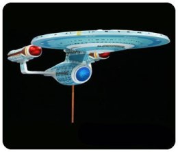Model Plastikowy Do Sklejania AMT (USA) - Star Trek Enterprise 1701-C