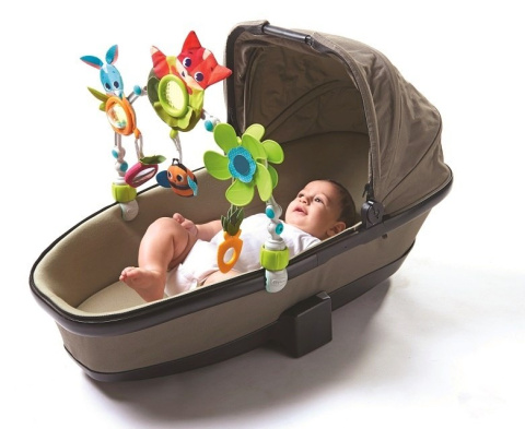 Tiny Love Łuk z zabawkami - Zabawa na łące