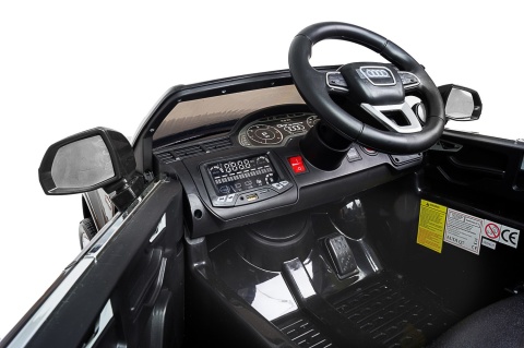 AUDI Q7 Toyz pojazd na aklumulator 12V 2x35W - black