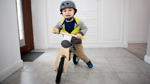 CASPER Lionelo drewniany rowerek biegowy 12 cali do 30kg 3lata+ kolor grey