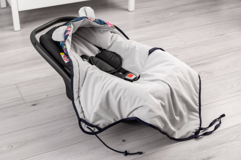 Sensillo Otulacz do fotelika Velvet - GRANATOWY KOLIBER