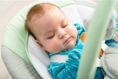 KIVI Caretero 3w1 krzesełko do karmienia funkcja leżaczka i huśtawki - MINT