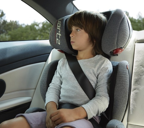 Jane iQUARTZ i-size fotelik samochodowy 15-36kg 100-150 cm wzrostu - T77 NOMADS