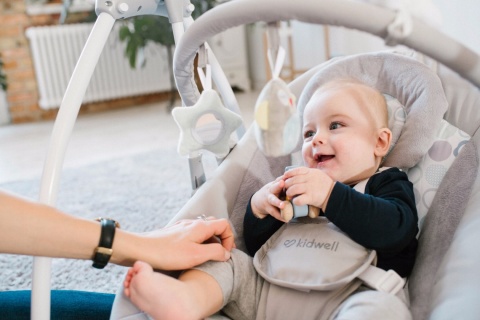 MILI Kidwell Huśtawka leżaczek 0-9 kg - KRÓLICZKI