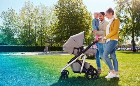 LILA MAXI-COSI + CabrioFix za 1zł, wózek spacerowy / gondola 2w1 - Nomad Black