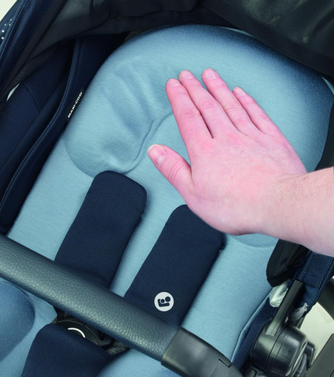 LILA MAXI-COSI + CabrioFix za 1zł, wózek spacerowy / gondola 2w1 - Nomad Blue