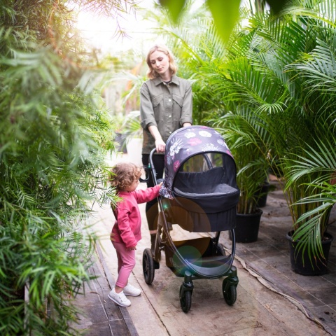 HAUCK SATURN R DUOSET 2w1 Wózek głęboko-spacerowy - WILD BLOOMS BLACK