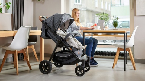 BELL Lionelo wózek spacerowy do 22kg, duże pompowane koła, torba, ocieplacz, moskitiera, uchwyt na kubek - Stone