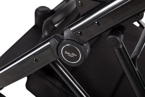 LA ROSA 3w1 Baby Merc wózek wielofunkcyjny z fotelikiem Kite 0-13 kg kolor LR/LN05/B