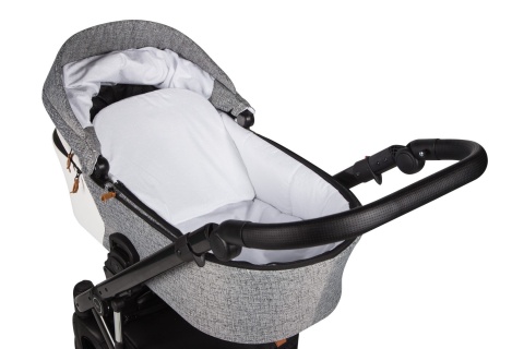 MOSCA 3w1 Baby Merc wózek wielofunkcyjny z fotelikiem Kite 0-13 kg kolor MO/MO01/B