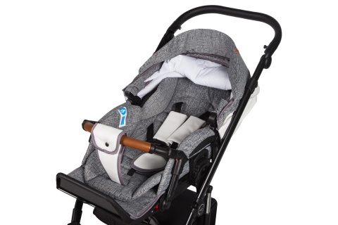 MOSCA 3w1 Baby Merc wózek wielofunkcyjny z fotelikiem Kite 0-13 kg kolor MO/MO01/B