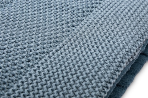 SENSILLO KOMPLET DO ŁÓŻECZKA DZIERGANY Z MUŚLINĄ - NIEBIESKI