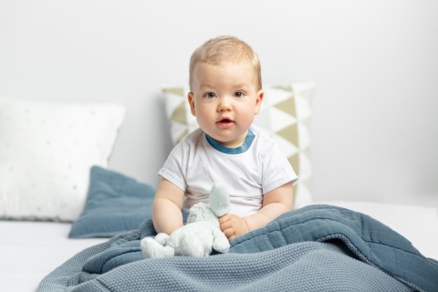 SENSILLO KOMPLET DO ŁÓŻECZKA DZIERGANY Z MUŚLINĄ - SZARY