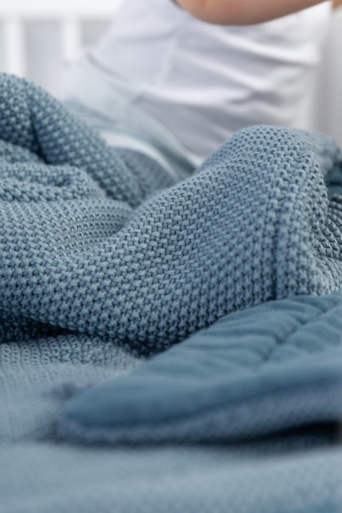 SENSILLO KOMPLET DO ŁÓŻECZKA DZIERGANY Z MUŚLINĄ - SZARY