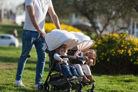 KUKI TWIN 2.0 Baby Monsters wózek bliźniaczy kolor BLACK