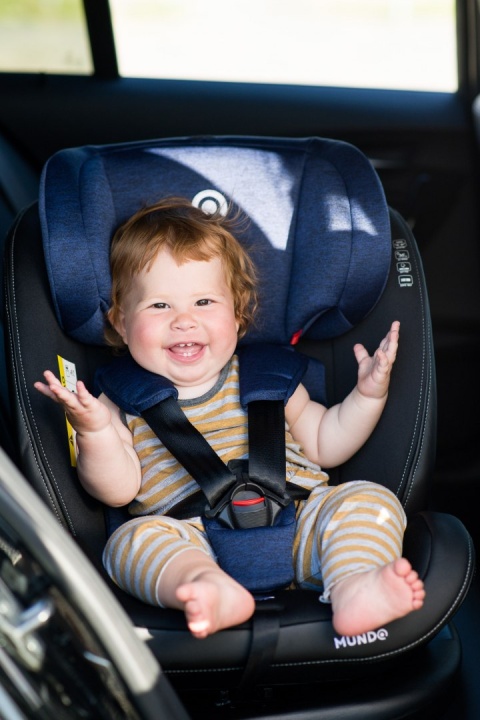 MUNDO Caretero fotelik obrotowy 360° 0-36 kg - RED