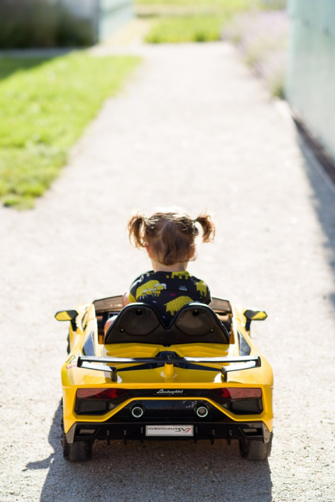 Pojazd na akumulator Toyz Lamborghini Aventador SVJ - BLACK