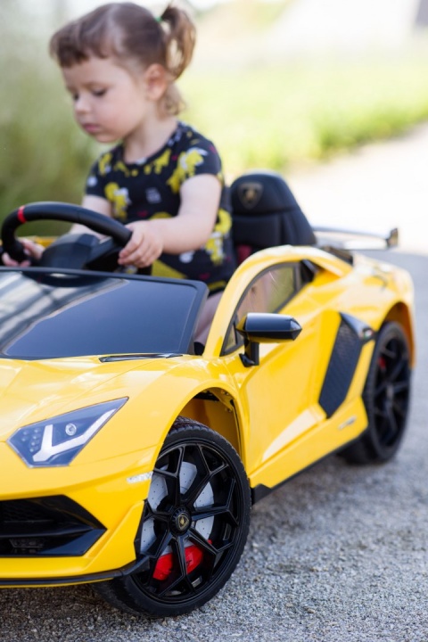 Pojazd na akumulator Toyz Lamborghini Aventador SVJ - YELLOW