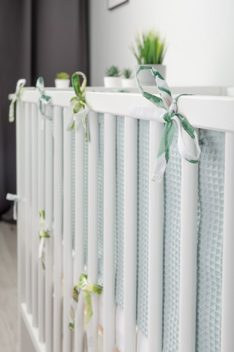 Cienki ochraniacz do łóżeczka Wafel Sensillo - EUKALIPTUS MIĘTOWY