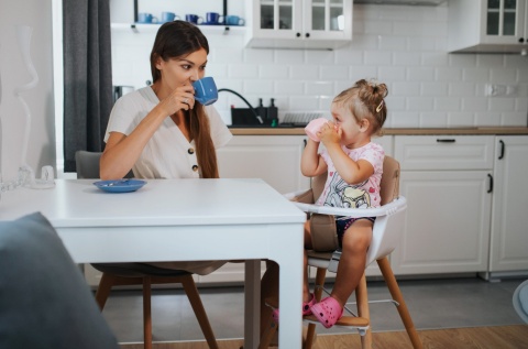 SCANDY 4Baby krzesełko do karmienia - BLACK