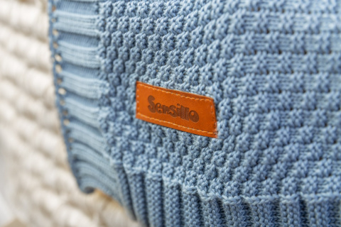 SENSILLO Bambusowy kocyk otulacz z kapturkiem 100% BAMBOO GIFT NIEBIESKI