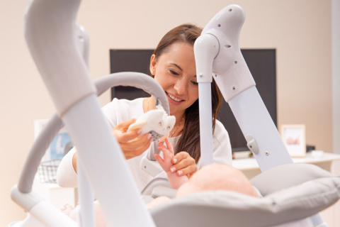 INDIGO Caretero 2w1 krzesełko do karmienia i huśtawka dla niemowląt grey