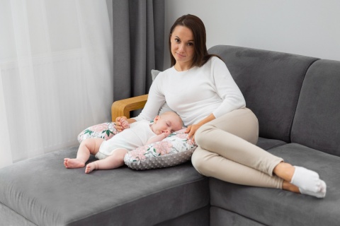 Rogal Minky do karmienia Sensillo - GRANATOWY KROPKI