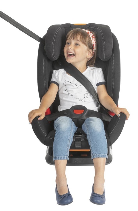 AKITA FIX CHICCO fotelik samochodowy 9-36 kg ISOFIX - BLACK