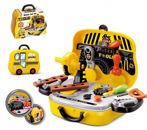 Warsztat z narzędzami w walizce na kołach