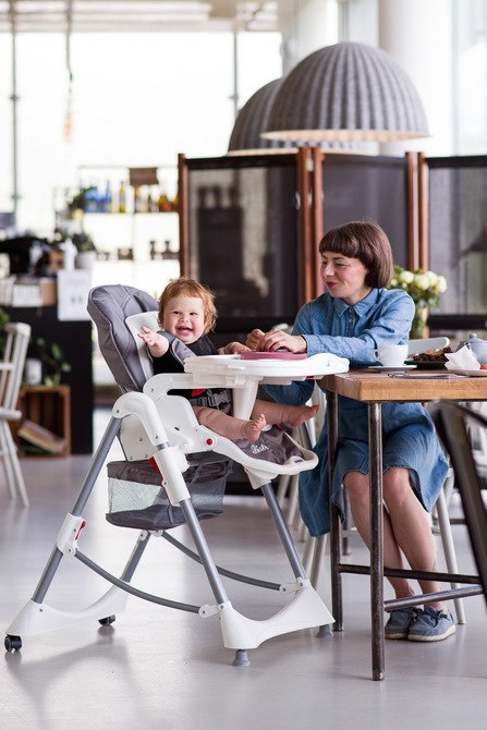 KRZESEŁKO DO KARMIENIA BISTRO 2019 GRAPHITE CARETERO