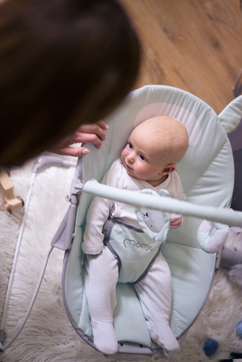 MoMi GLOSSY Leżaczek bujaczek 3w1 z wibracjami i muzyką - Szary