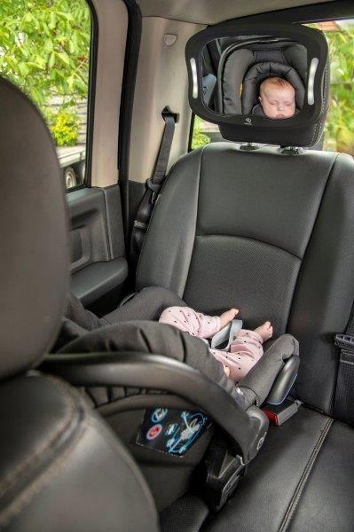 Lusterko z podświetleniem LED i pilotem