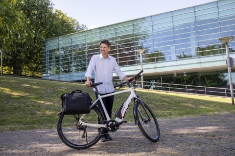 NOVA Postino torba rowerowa Black na laptopa