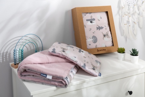 Sensillo Komplet do łóżeczka z muślinu i drukowanej bawełny - POLANA RÓŻOWY