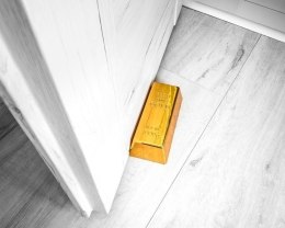 Sztaba złota - stoper do drzwi