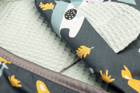 Sensillo Otulacz do fotelika Wafel - LEŚNA POLANA MIĘTOWY