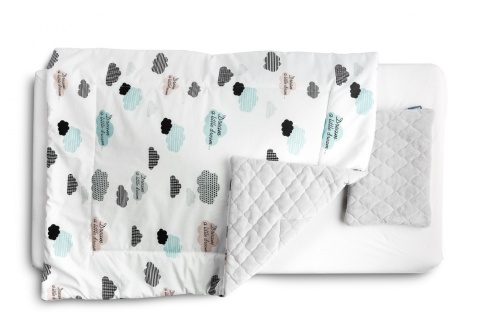 Sensillo Komplet do łóżeczka Plusz Karo - CHMURKI