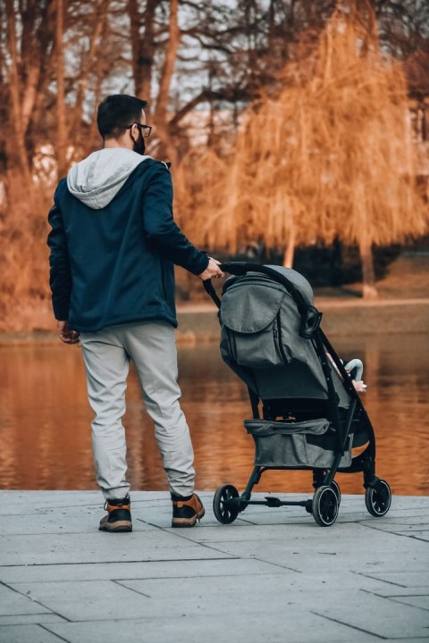 Wózek spacerowy SMART 2.0 Light Grey