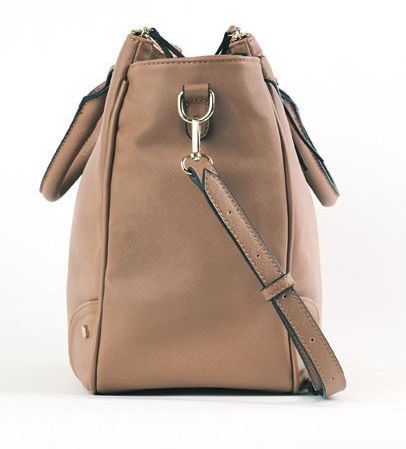 CARLA JOISSY to niezwykła torba dla Mamy o wyglądzie damskiej torebki - Milk Chocolate