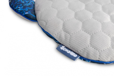 Sensillo Komplet Velvet do wózka kołyski łóżeczka - poduszka Miś + kocyk - NIEBIESKI PAPUGI