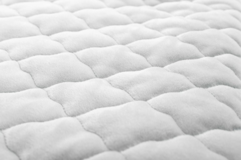 Sensillo Ochraniacz do łóżeczka Plusz Karo - LEŚNA PRZYGODA dodatek do wyprawki dla niemowlaka